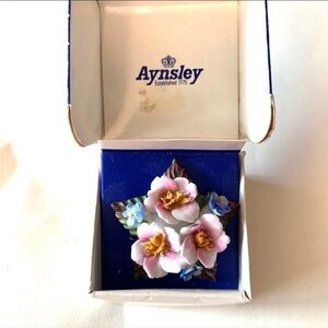 AYNSLEY China Brooch in original box